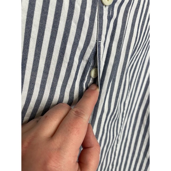 J.Crew XS Chambray Stripe Button Up Shirt Short Sleeve V-Neck Cotton Classicore - Picture 9 of 15